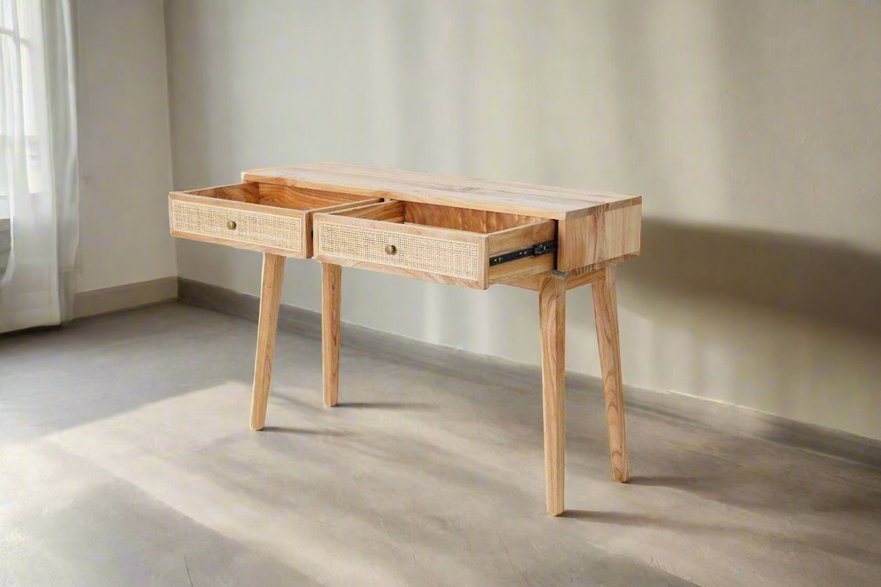 FUSION Console Table