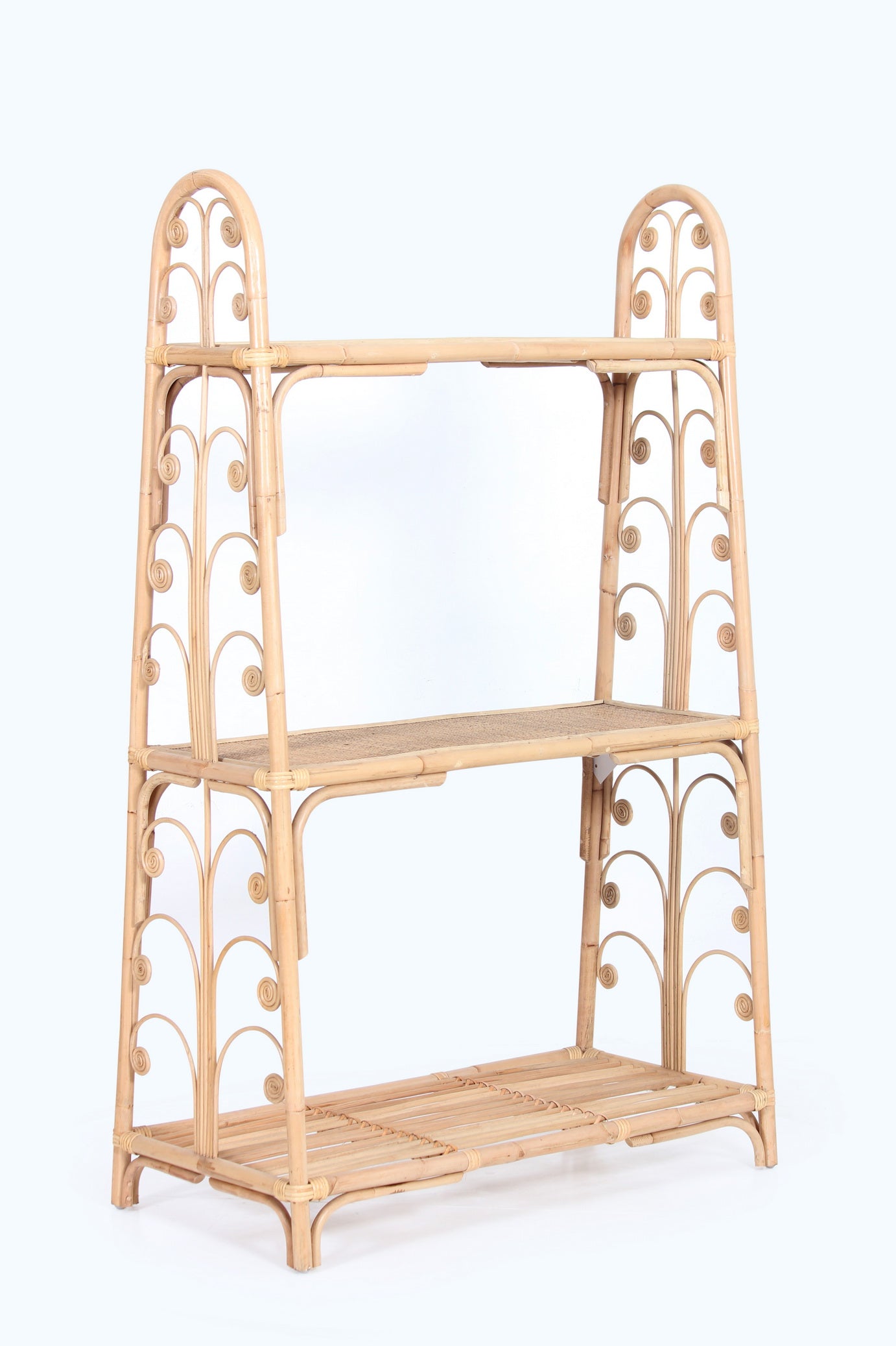 LIS Rattan Shelves