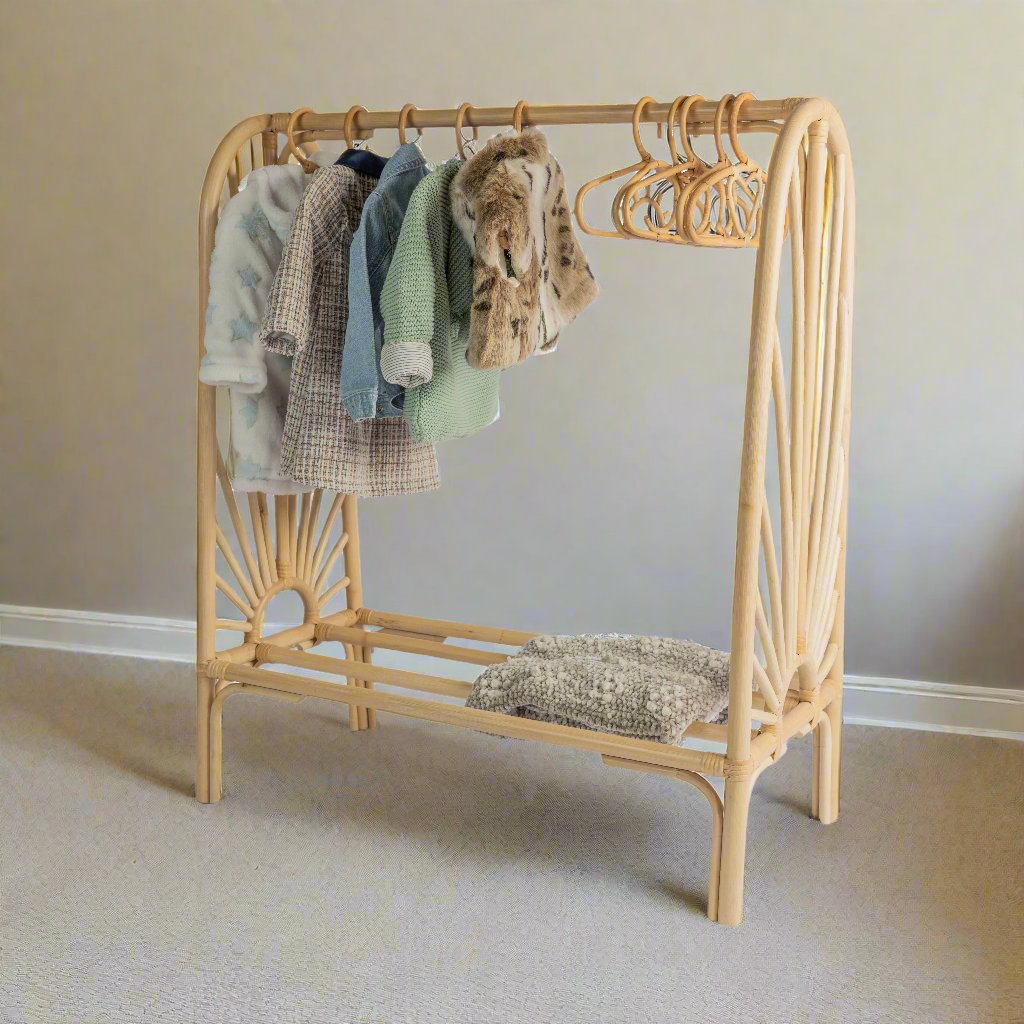 SUNRISE Rattan Kids Clothing Rack