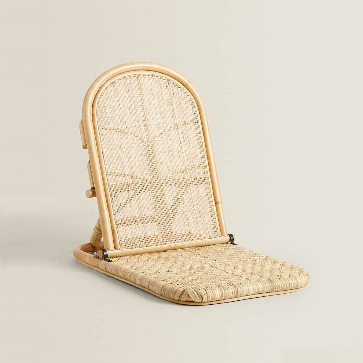 LIMÒN Rattan Beach Lounger - 2 Pack